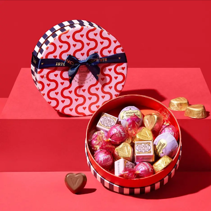 Valentine's chocolate hamper gift box-Venchi Chocolate