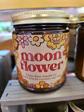 Poppy Rose Candle Co. Moon flower candle