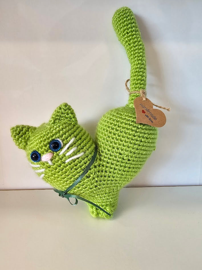 Crocheted Heart Shaped Cat