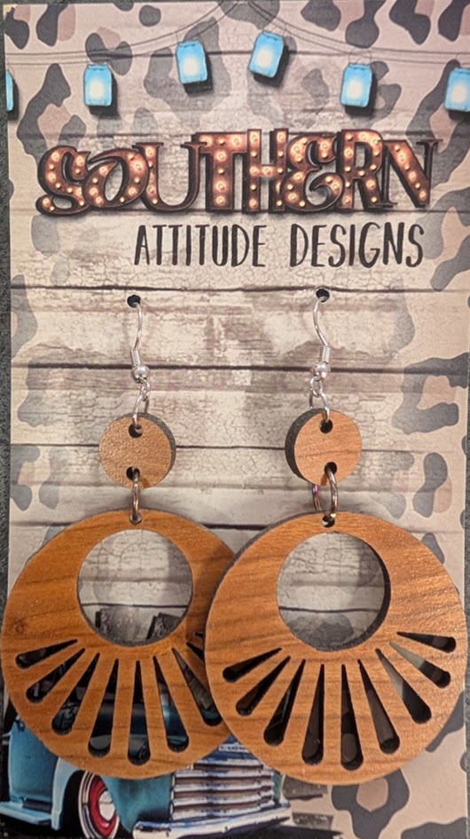 Southern Attitude Designs-Wooden natural circle