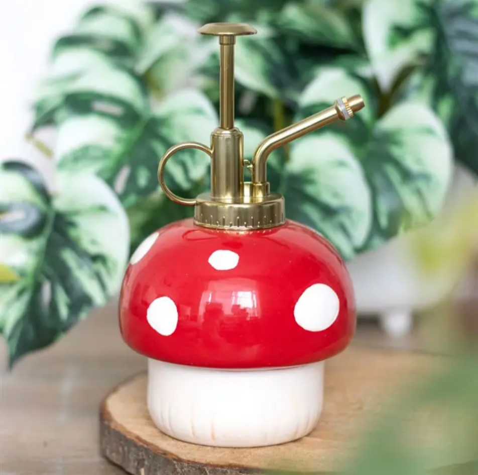 Mushroom mister