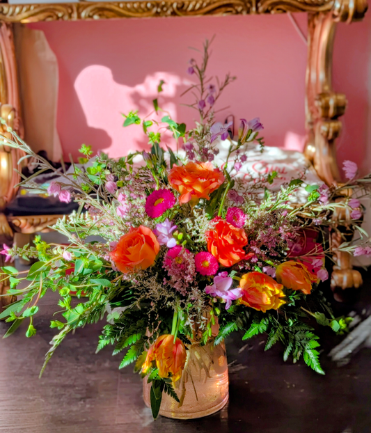 Custom Valentine's arrangement in Valentine's tone